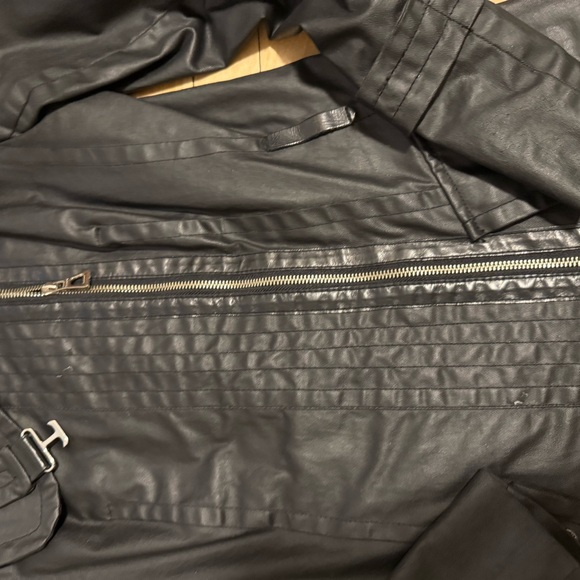 Elegant Black coated cotton with black leather trim Jacket for Women - Picture 3 of 3